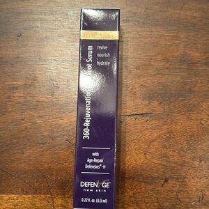 Defenage 360 Rejuvenation Nail Root Serum
Perfect Stocking Stuffer